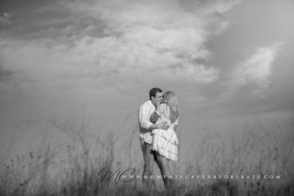 Fort-Worth-Engagement-Photographer_Hank&Katy_March29-7828-KatePanza